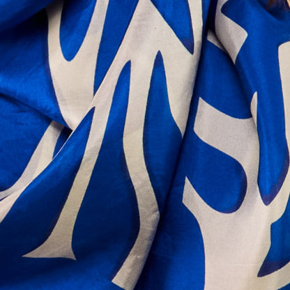 William De Morgan Fantastic Duck electric blue print detail