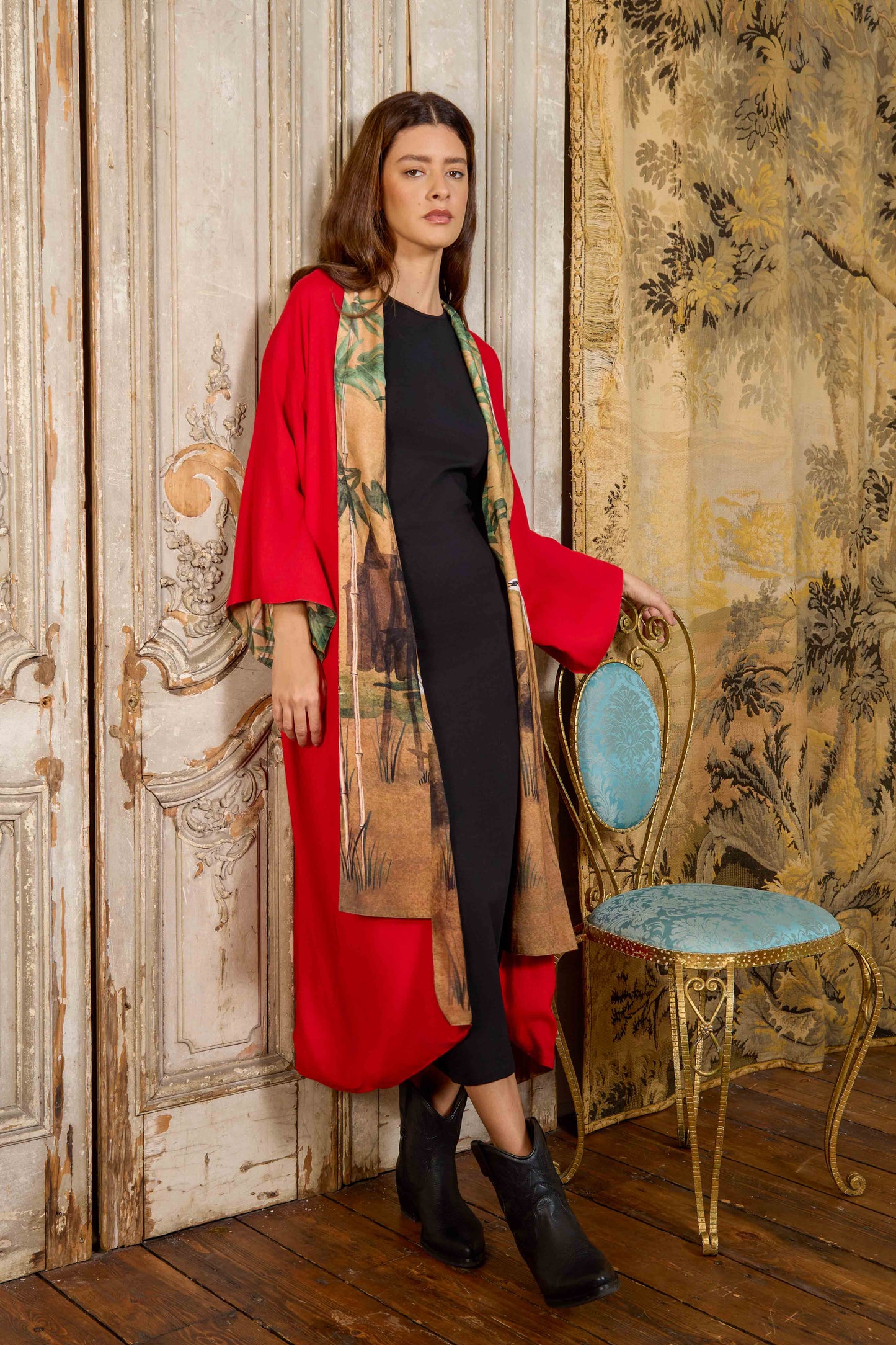 Escape to the Chateau Bamboo Folly Reversible Print Kimono