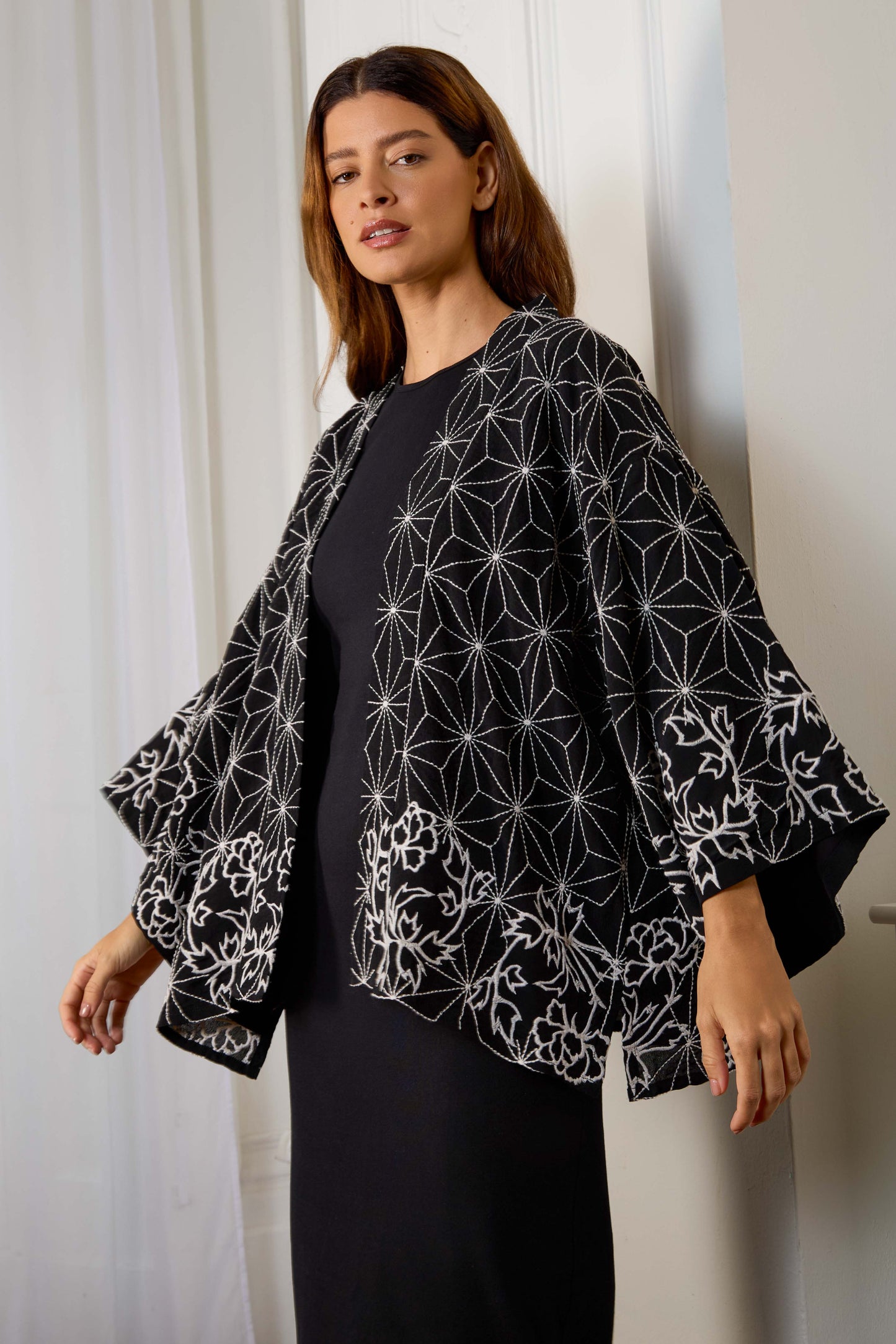Asanoha & Peony Embroidered Black & Ivory Fully Lined Short Kimono