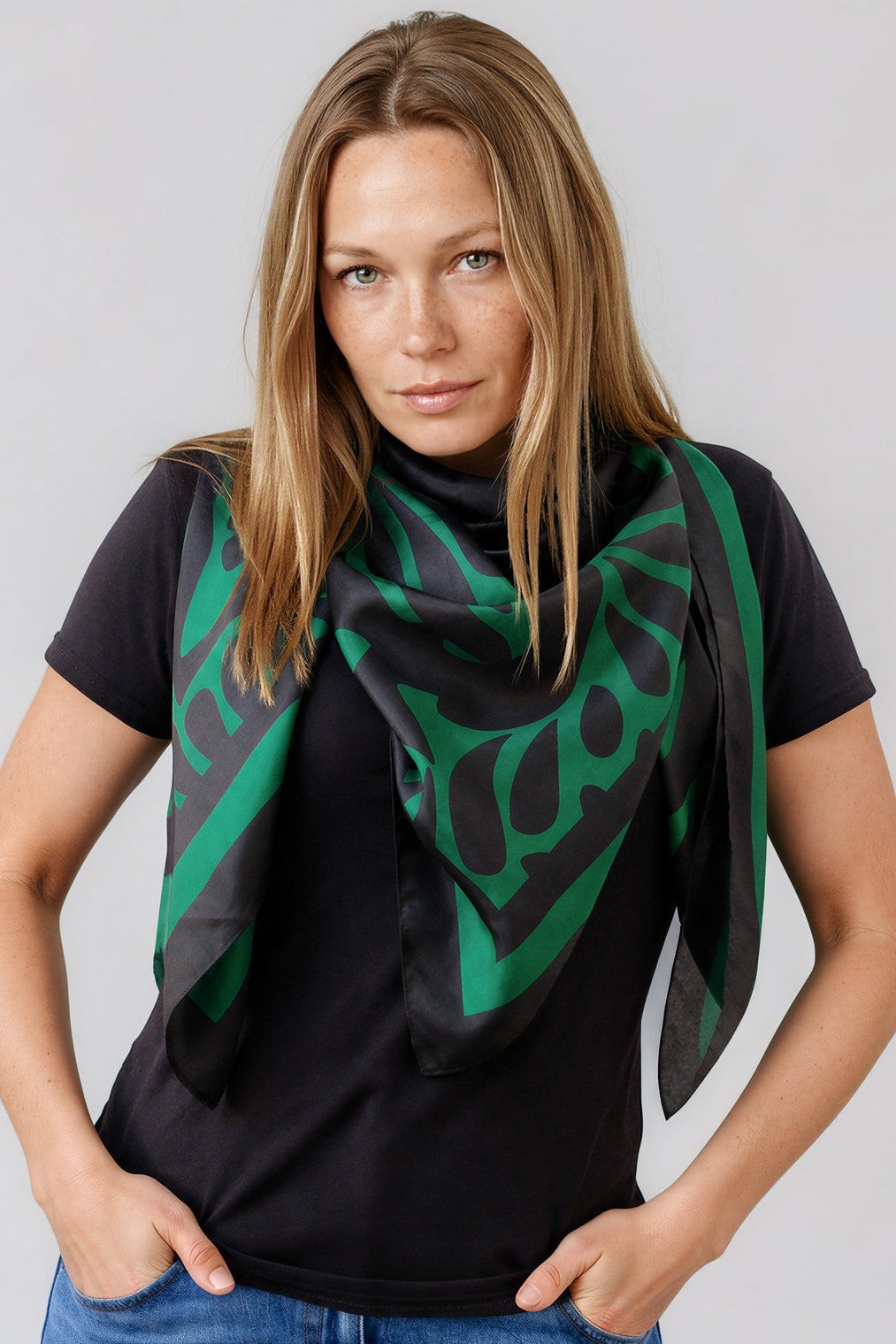 William De Morgan Green & Black Fantastic Ducks Luxury Silk Scarf 120cm * 120cm